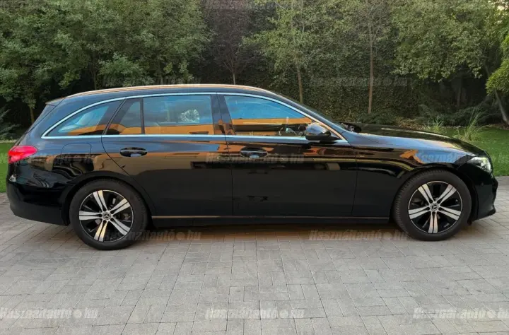 Mercedes-Benz C-osztály – C 220