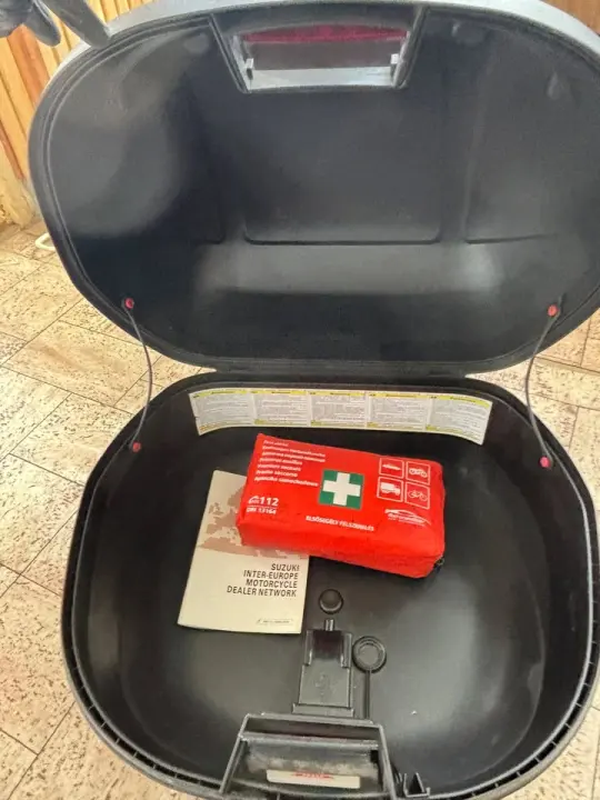 Givi E460N Túradoboz – 2. kép