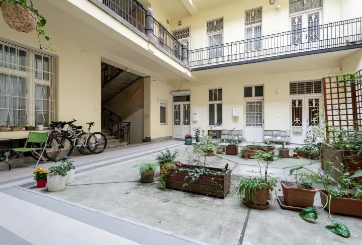 Budapest XII. kerület, Győri út 15