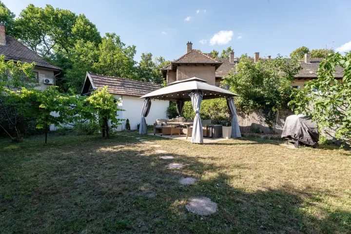 Budapest XIX. kerület, Hungária út 2