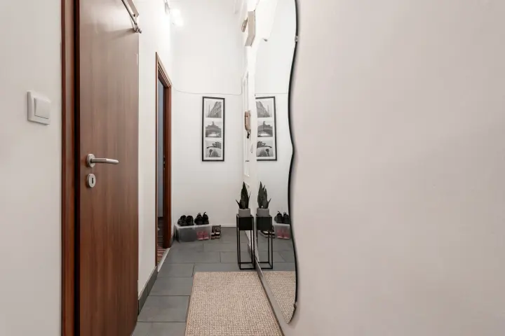 Budapest XII. kerület, Győri út 11
