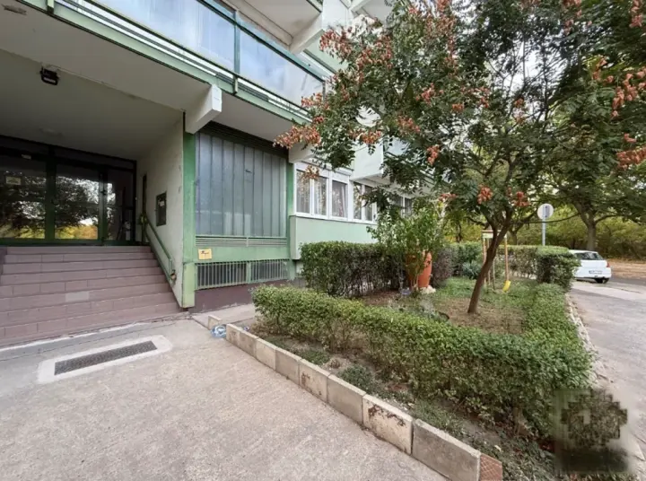 Budapest IV. kerület, Káposztásmegyer 20