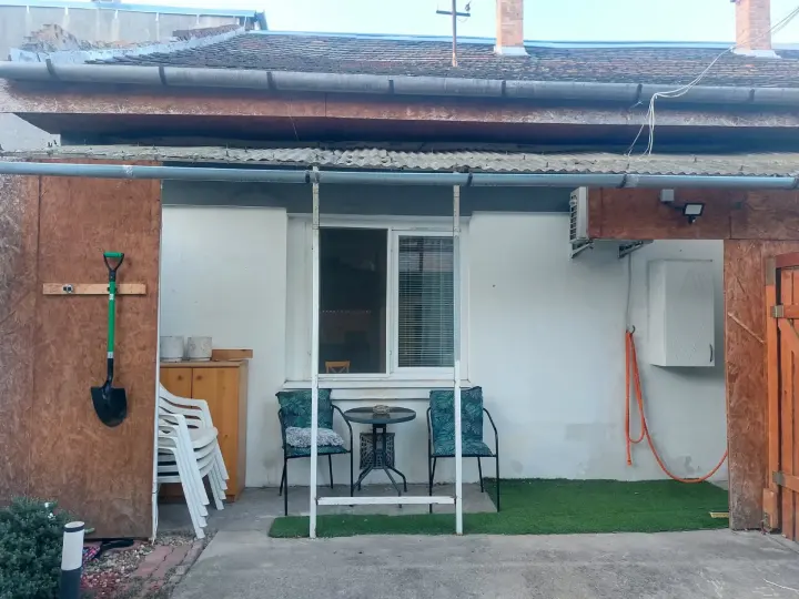 Budapest IV. kerület, Deák Ferenc utca 6